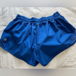 Lululemon Hotty Hot Short 2.5 Inch